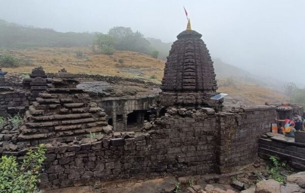 Harishchandragad Kokankada trek
